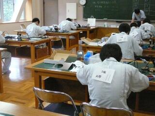電子機器組立 電子機器組立