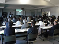 学習指導部会　小学校分科会の様子7