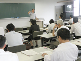 講話「教頭の職務と実際」（中学校）