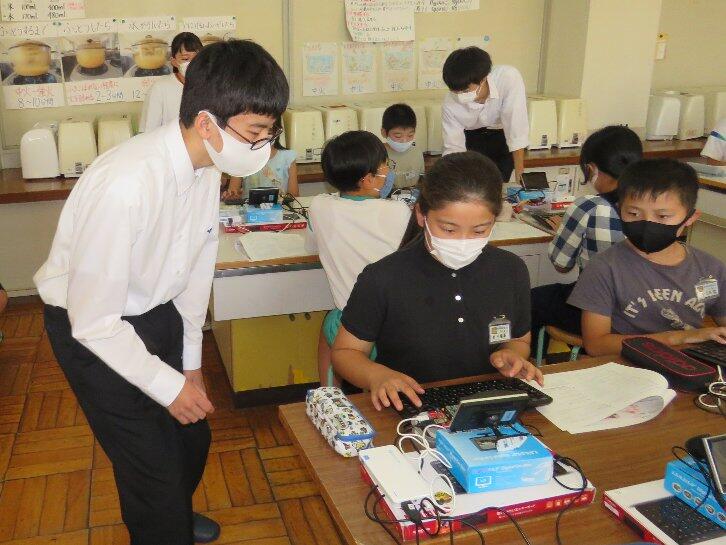 大平中央小学校プログラミング出前講座活動3