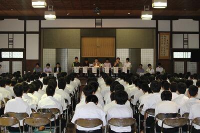 進学座談会