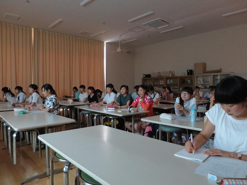 卒業生との座談会2
