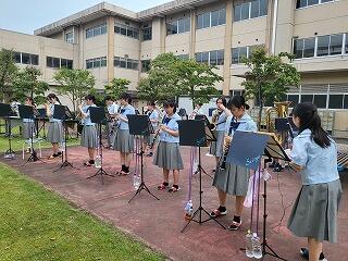 吹奏楽部が心を込めて